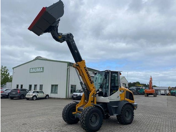 Máy xúc lật bánh lốp LIEBHERR L 509 Tele