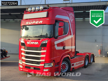 Xe đầu kéo SCANIA S 520