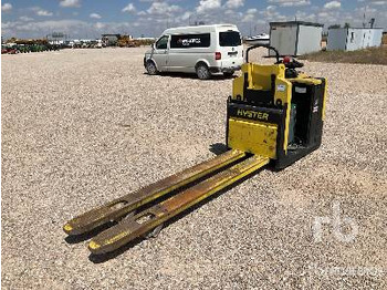 Xe tải nâng pallet HYSTER