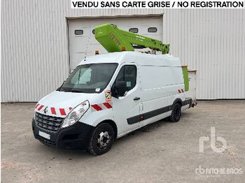 Nền bục trên không gắn trên xe tải RENAULT Master