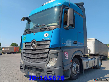 Xe đầu kéo MERCEDES-BENZ Actros 1842