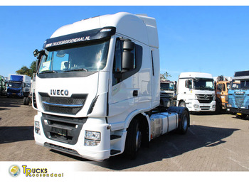 Xe đầu kéo IVECO Stralis 420