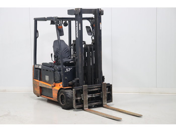 Xe nâng điện DOOSAN