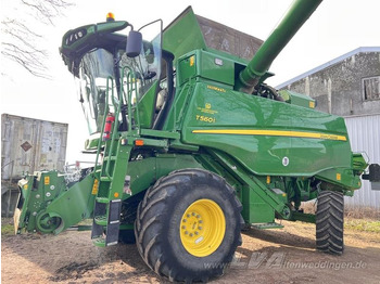 Máy gặt đập JOHN DEERE T560