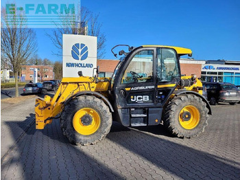 Xe nhấc hình viễn vọng kính JCB