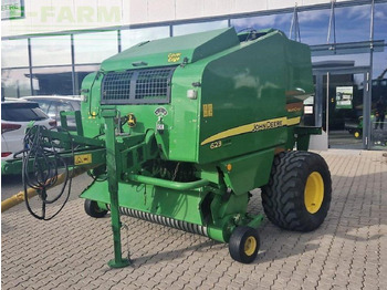 Máy đóng kiện vuông JOHN DEERE