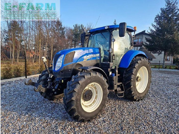 Máy cày NEW HOLLAND T7.200