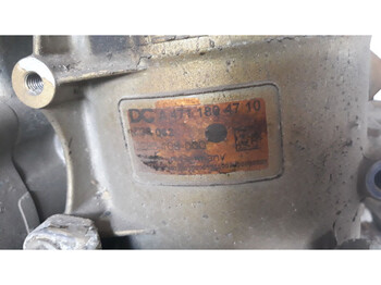 Bộ làm mát dầu cho Xe tải Mercedes-Benz oil coolant module: hình 4