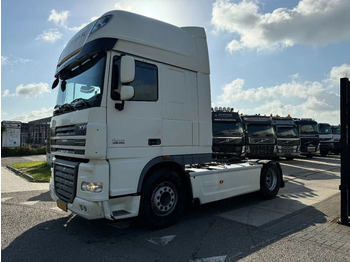 Xe đầu kéo DAF XF 105 460