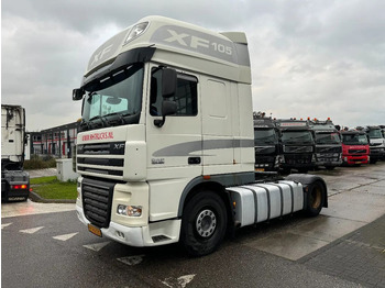 Xe đầu kéo DAF XF 105 460