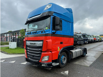 Xe đầu kéo DAF XF 450