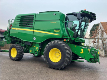 Máy gặt đập JOHN DEERE T560