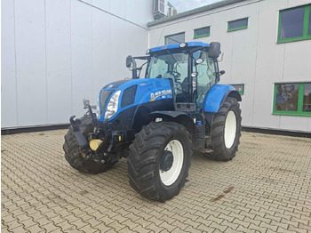 Máy cày NEW HOLLAND T7.200