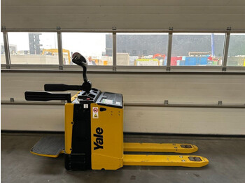 Xe tải nâng pallet HYSTER