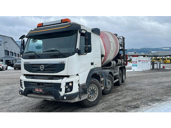 Xe trộn bê tông VOLVO FMX 460