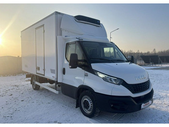 Xe van đông lạnh IVECO Daily