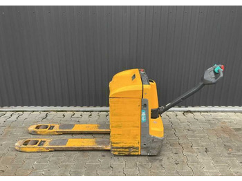 Xe tải nâng pallet Jungheinrich EJE118: hình 3