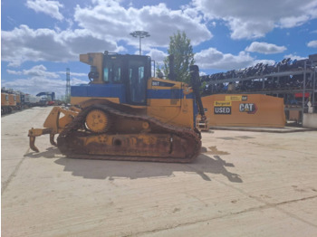 Máy ủi CATERPILLAR D6T