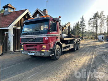 Xe cẩu tự hành VOLVO FM12