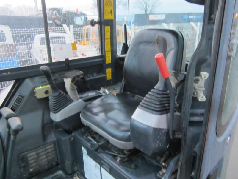 Máy xúc mini Komatsu PC50MR-2: hình 8