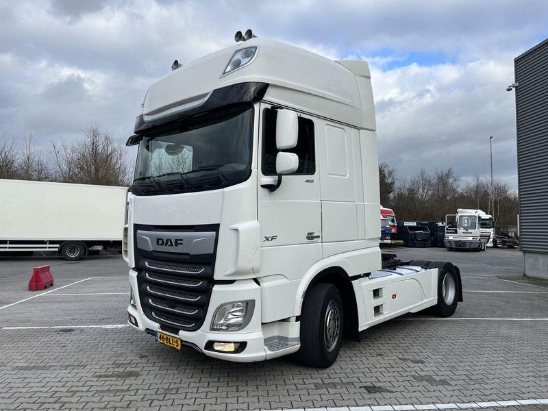 Xe đầu kéo DAF XF 450 FT Super Space Cab / 820 dkm / MX Brake / APK TUV 12-25: hình 18