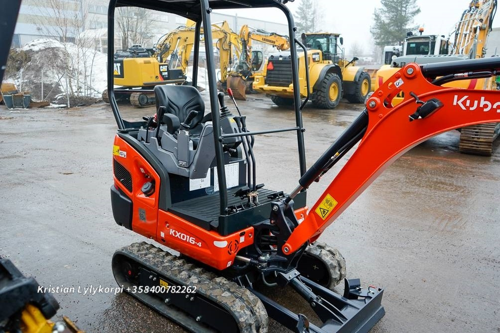 Máy xúc mini Kubota KX 016-4 EX-DEMO: hình 7