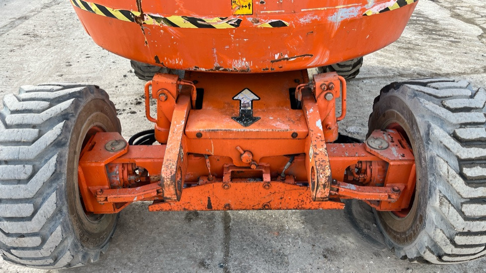 Nền bục trên không gắn trên xe tải JLG 450 AJ: hình 18