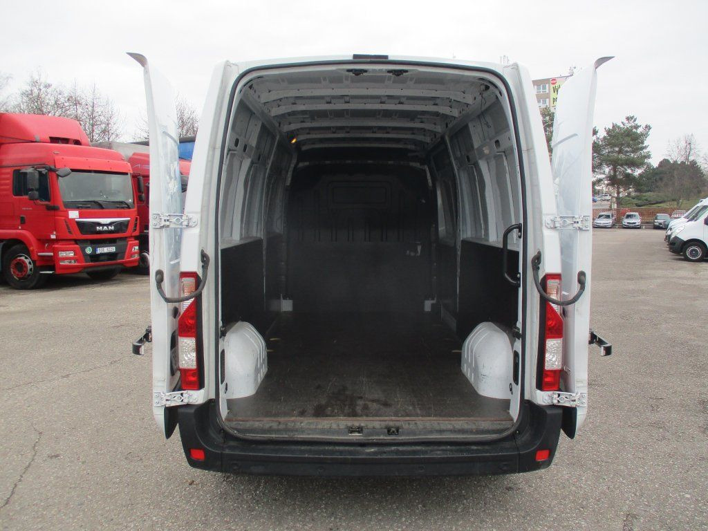 Xe van chở hàng Renault Master 2.3fci L3H2: hình 8