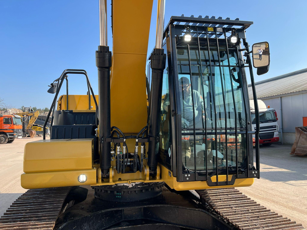 Máy xúc bánh xích Caterpillar 320GC: hình 9