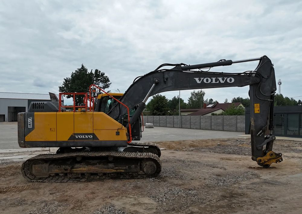 Máy xúc bánh xích Volvo EC 220 EL: hình 13