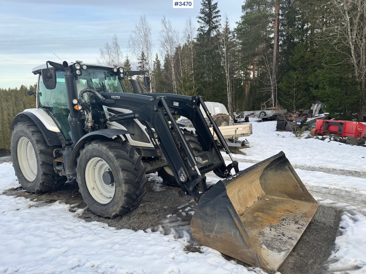 Máy cày 2019 Valtra N134 w/ Front loader and bucket. 900 hours!: hình 8