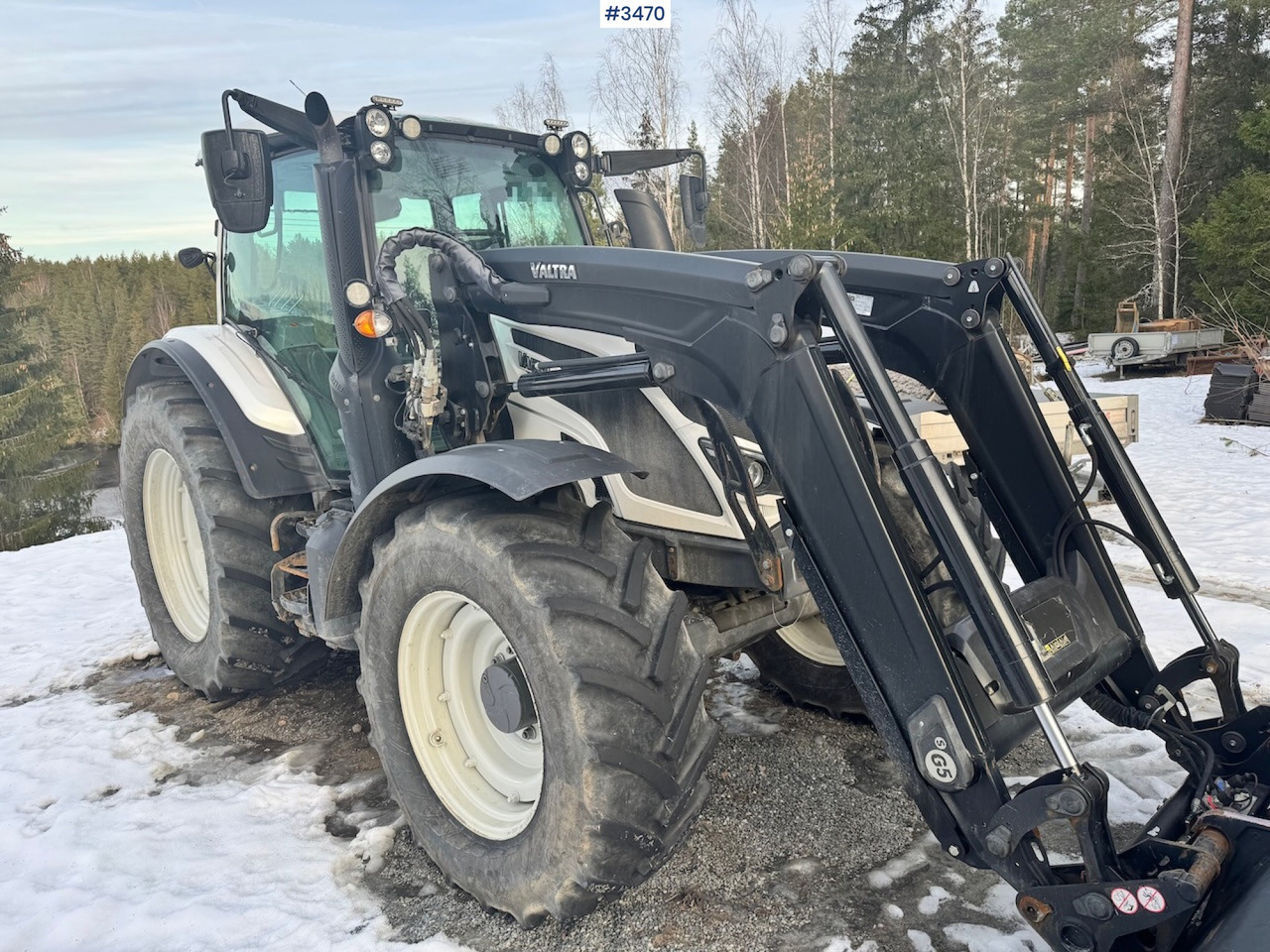 Máy cày 2019 Valtra N134 w/ Front loader and bucket. 900 hours!: hình 10