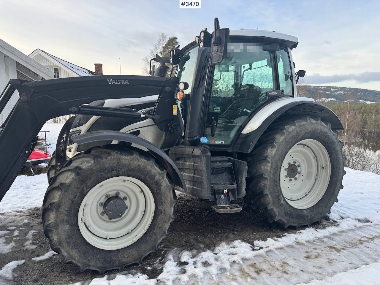 Máy cày 2019 Valtra N134 w/ Front loader and bucket. 900 hours!: hình 12