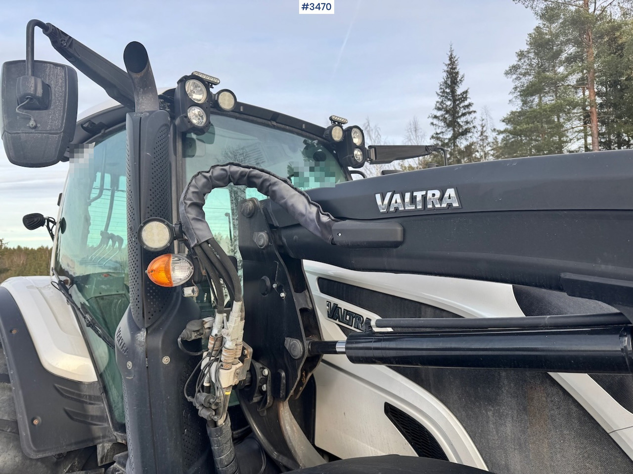 Máy cày 2019 Valtra N134 w/ Front loader and bucket. 900 hours!: hình 36