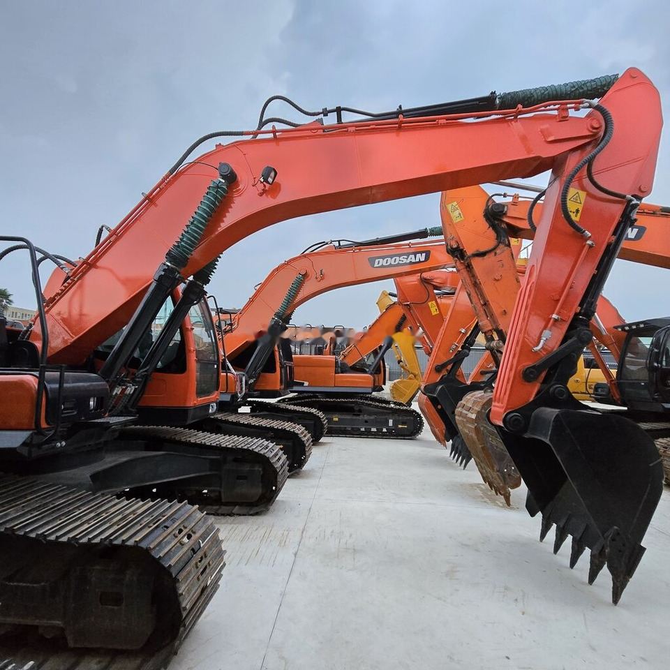 Máy xúc bánh xích Doosan DX225LC: hình 8