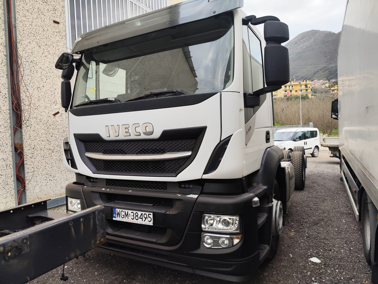 Xe tải khung gầm IVECO STRALIS AD 260S31 XP: hình 11