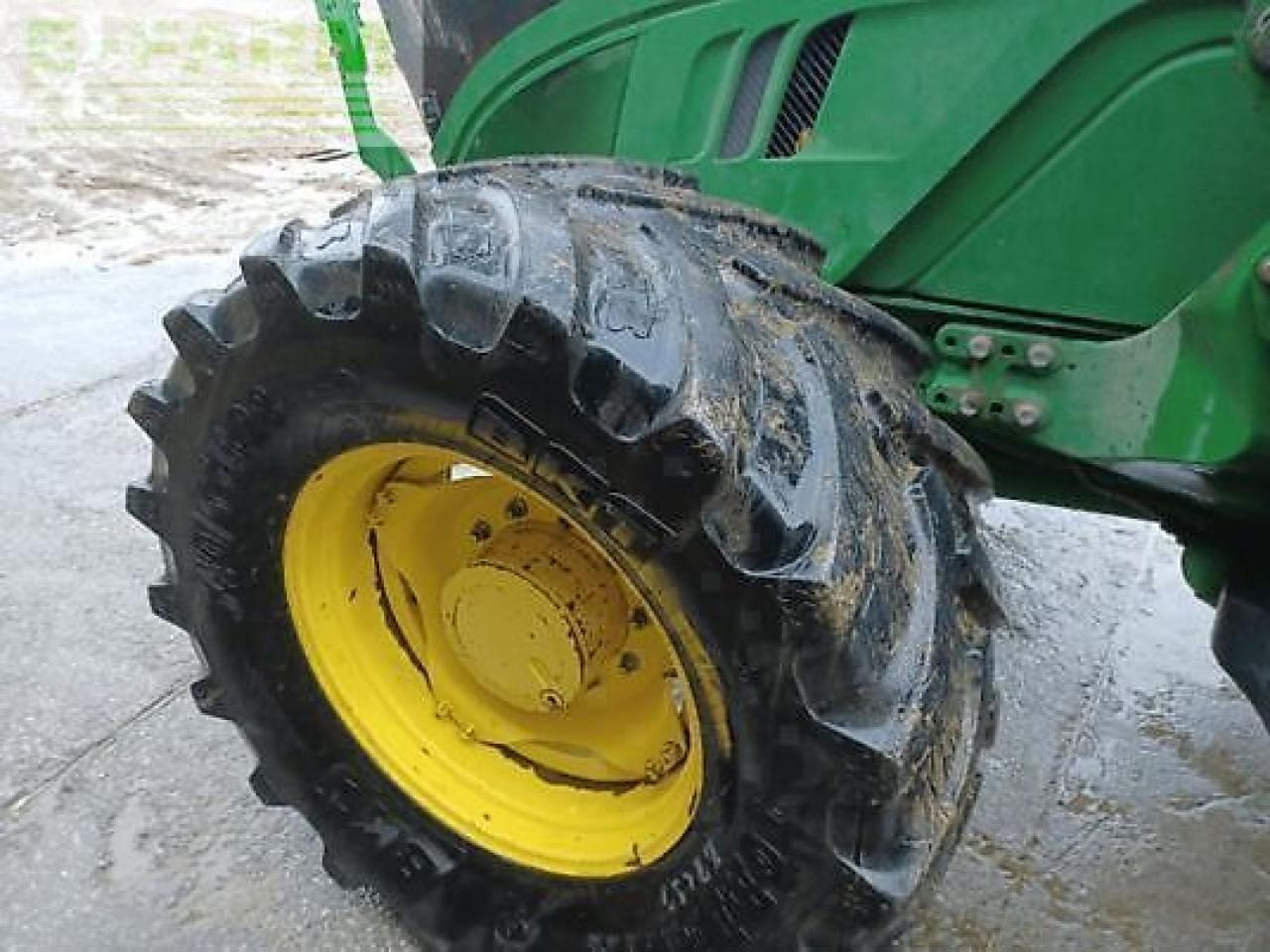 Máy cày John Deere 6140r: hình 6