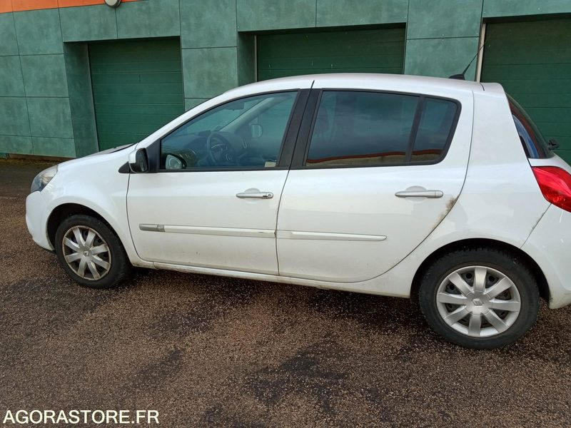 Xe hơi Renault Clio  2011  181 536 kms: hình 7