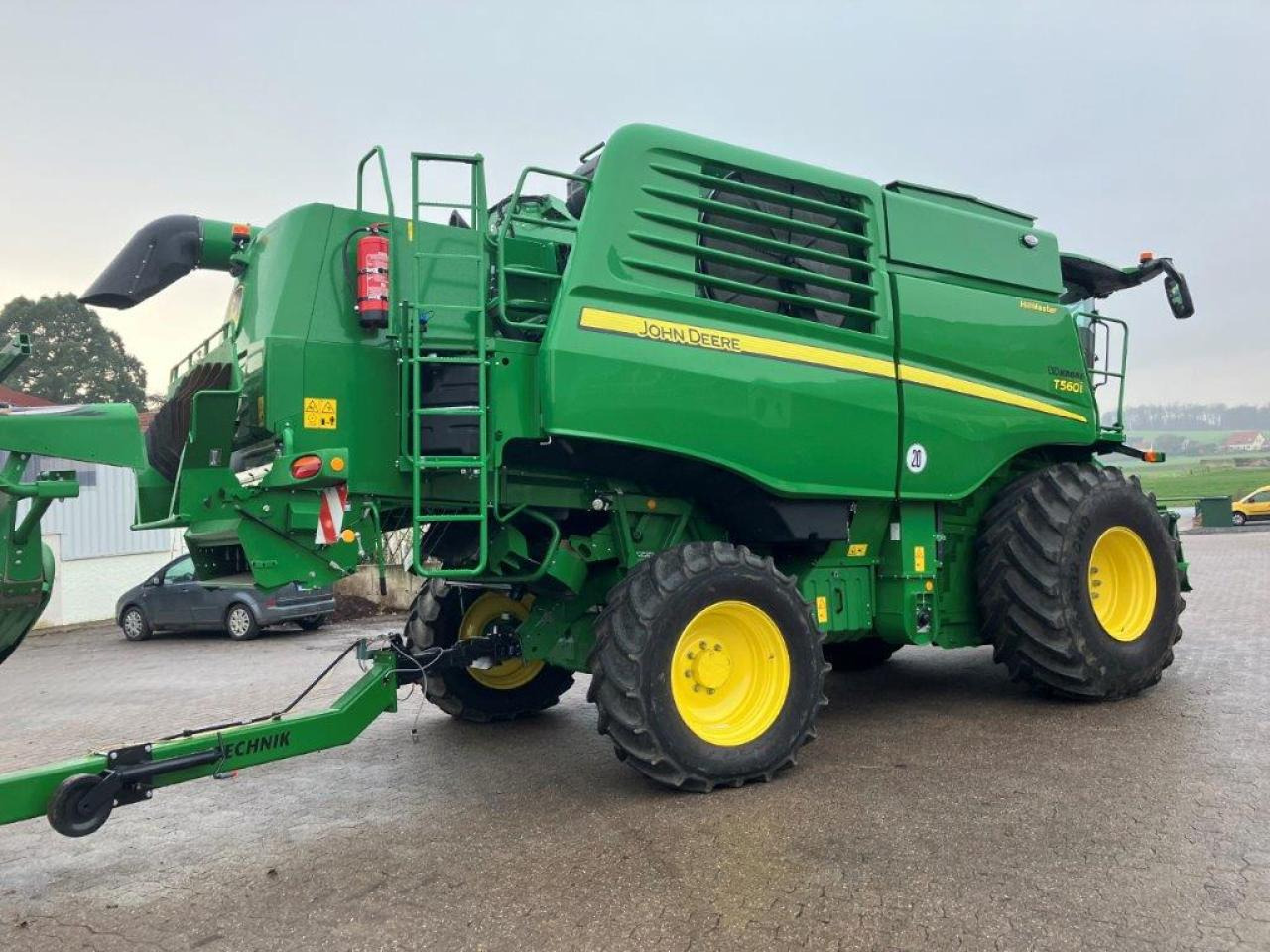 Máy gặt đập John Deere T560 Hillmaster: hình 10