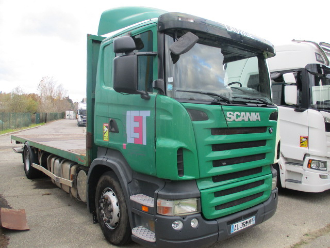 Cho thuê SCANIA R 420 LB4x2HNA SCANIA R 420 LB4x2HNA: hình 6