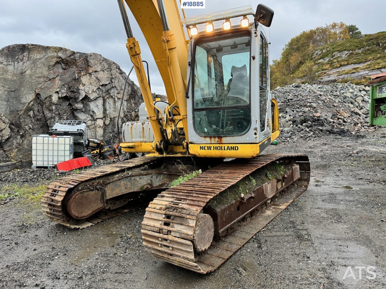 Máy xúc New Holland Kobelco E215B: hình 10