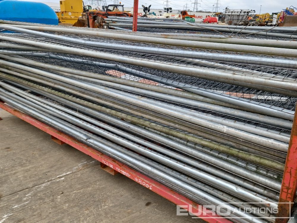 Trang thiết bị xây dựng Stillage of Heras Fencing (2 of): hình 21